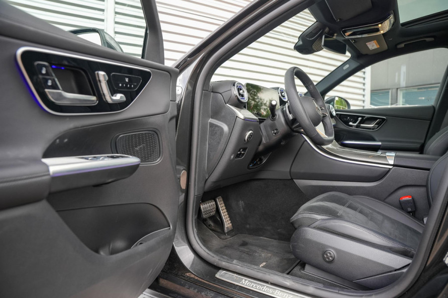 Mercedes-Benz GLC 220d 4MATIC AMG Line EDITION AMG PANO LED High Performance
