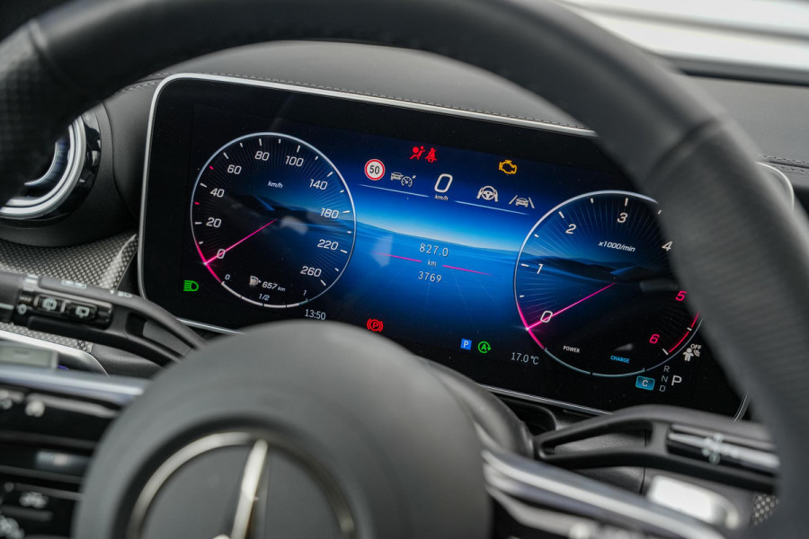 Mercedes-Benz GLC 220d 4MATIC AMG Line EDITION AMG PANO LED High Performance