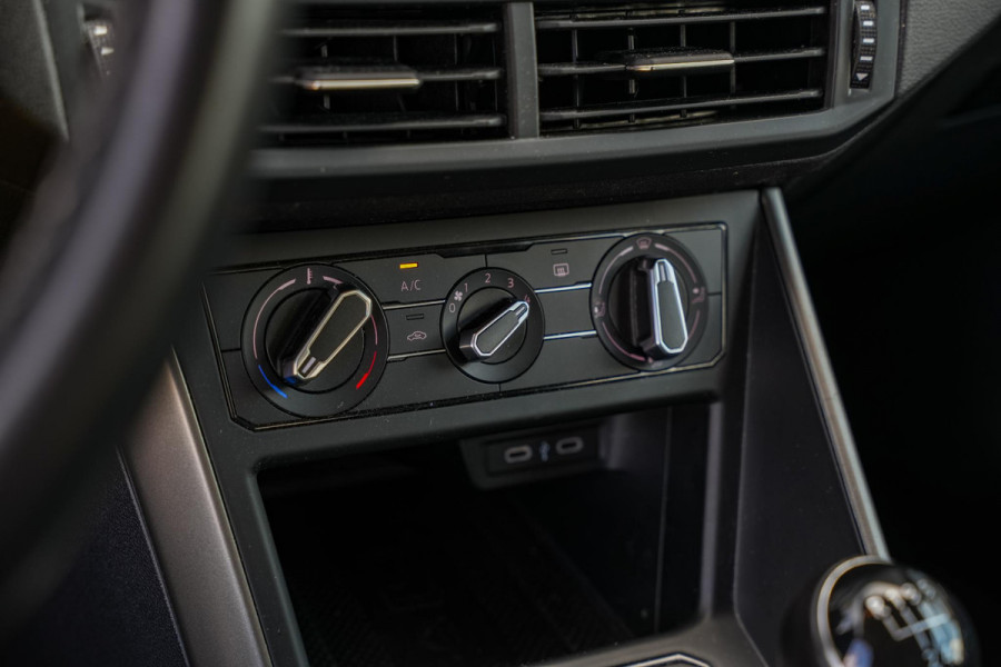 Volkswagen Polo 1.0 TSI Comfortline Navigatie Carplay Adaptive Cruise DAB+ PDC
