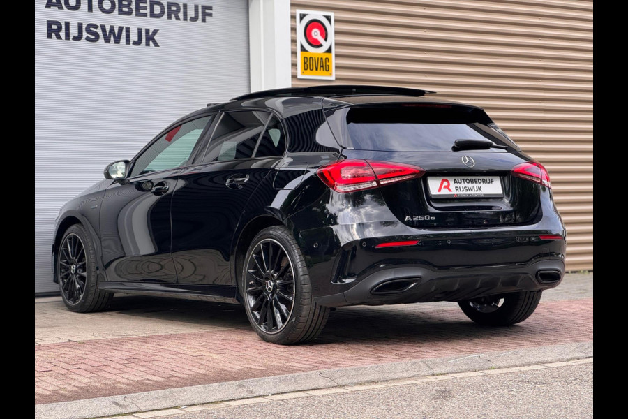 Mercedes-Benz A-Klasse 250 e AMG Pano/Camera/Sfeer/BTW!