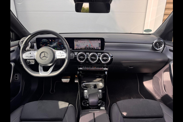 Mercedes-Benz A-Klasse 250 e AMG Pano/Camera/Sfeer/BTW!