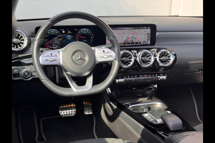 Mercedes-Benz A-Klasse 250 e AMG Pano/Camera/Sfeer/BTW!