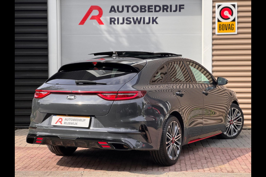Kia ProCeed 1.6 T-GDI GT Pano/Memory/Camera/Dodehoek