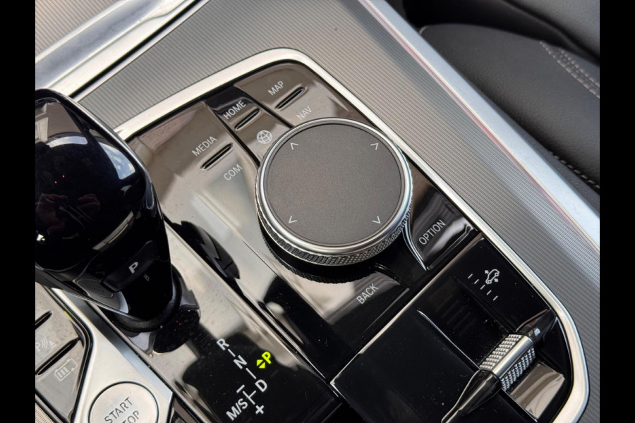 BMW X5 XDrive45e High Executive Pano/B&W/Laser/HuD