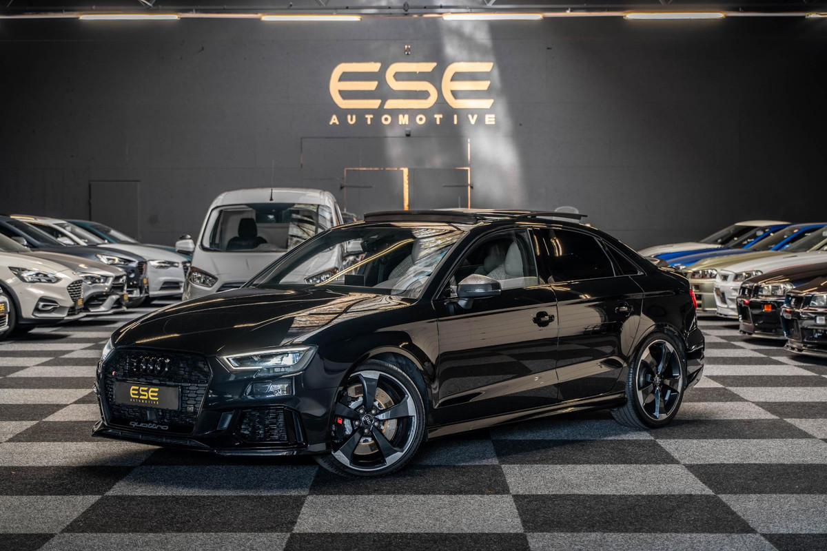 Audi RS3 Limousine 2.5 TFSI quattro | Panorama | B&O | Afneembare Trekhaak