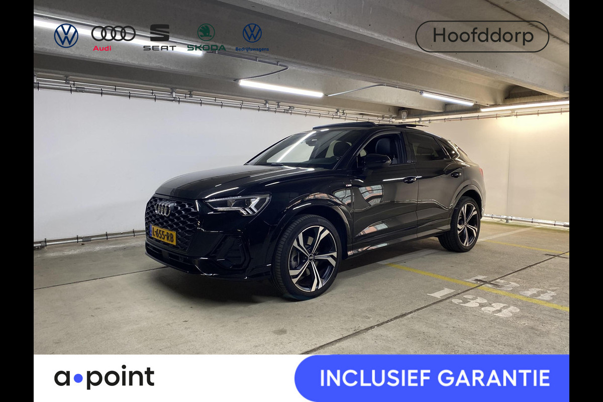Audi Q3 Sportback 45 TFSI e S Edition 245 pk S-tronic | Navigatie | Panoramadak | Parkeersensoren | Achteruitrijcamera | Keyless | Lichtmetalen velgen 20" | S-Line | Audi Q3 Sportback 45 TFSI e S Edition 245 pk S-tronic | Navigatie | Panoramadak | Parkeersensoren | Achteruitrijcamera | Keyless | Lichtmetalen velgen 20" | S-Line |