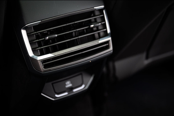 Lynk & Co 01 1.5 261PK Plug-in Hybrid *TREKHAAK* 360 Camera Pano/dak Apple/Carplay Adaptive/Cruise