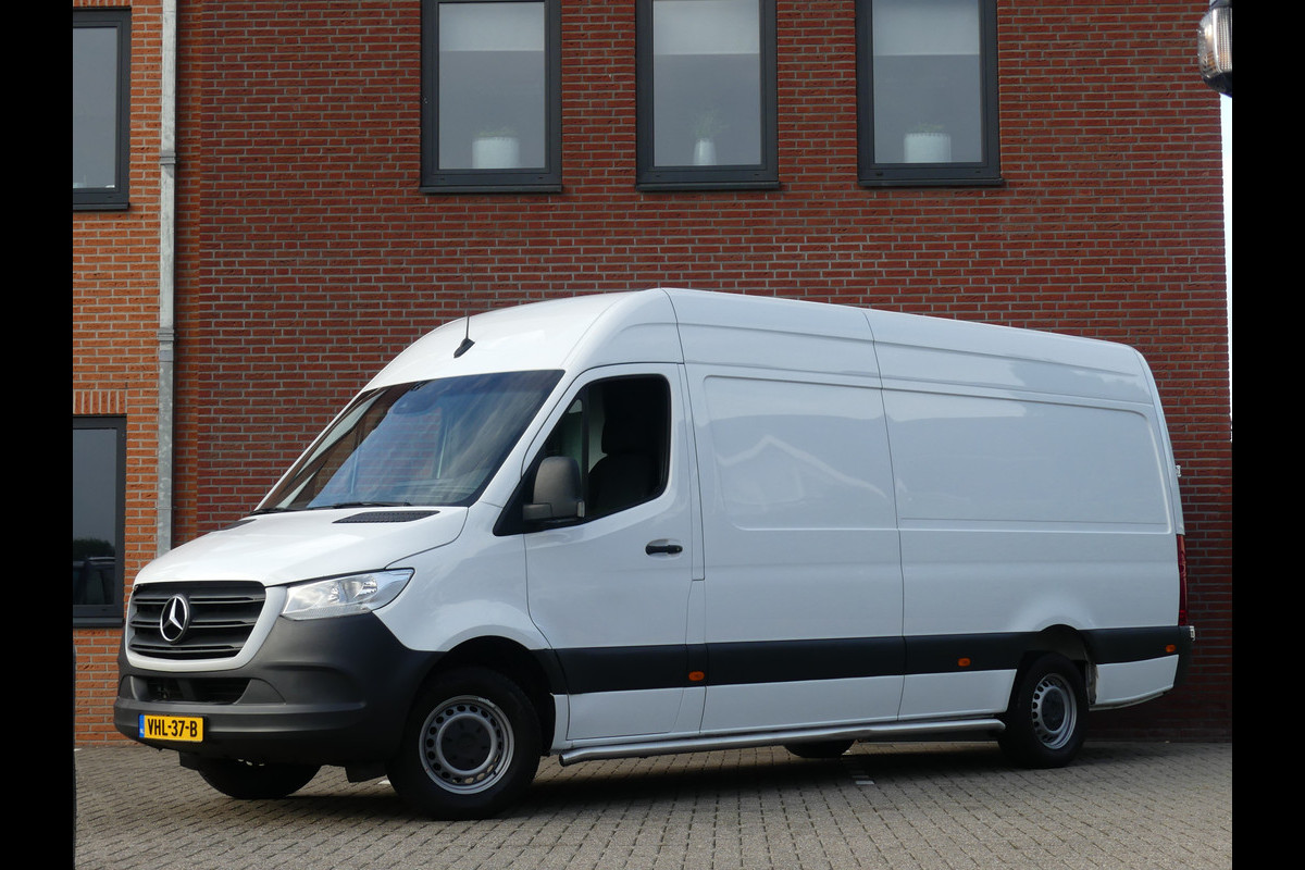 Mercedes-Benz Sprinter 315 CDI L3H2 Camera/Airco/Navigatie Mercedes-Benz Sprinter 315 CDI L3H2 Camera/Airco/Navigatie