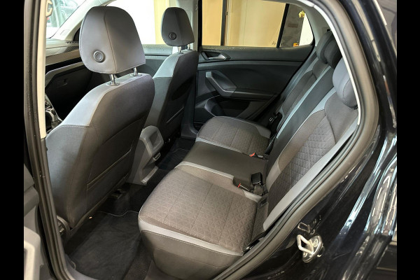 Volkswagen T-Cross 1.0 TSI Style | Led | Navi | Digital cockpit | Automaat