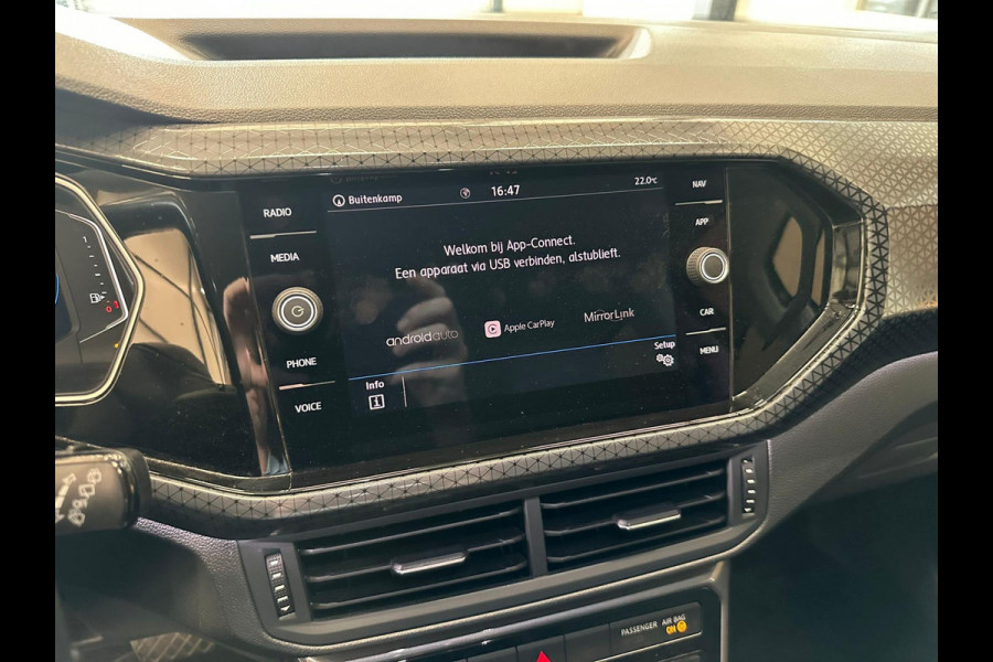 Volkswagen T-Cross 1.0 TSI Style | Led | Navi | Digital cockpit | Automaat