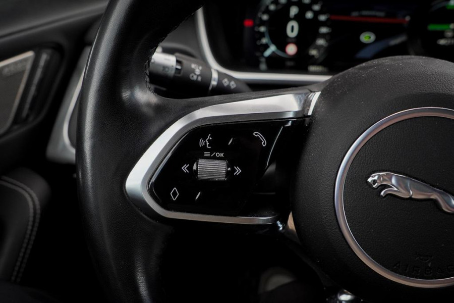 Jaguar I-PACE EV400 HSE 90 kWh / Pano / Trekhaak