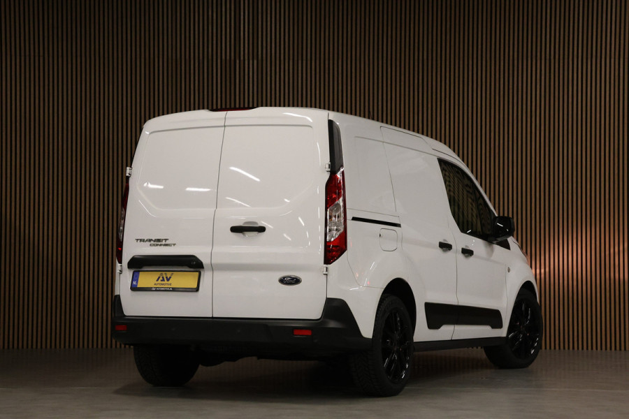 Ford Transit Connect 1.5 EcoBlue | 3-Zitter | Camera | CarPlay | PDC | DAB | MF Stuur | Airco | Dealer onderhouden | Betimmering | Nieuwe APK