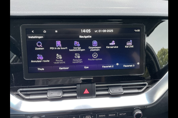Kia e-Niro ExecutiveLine 64 kWh Achteruitrijcamera - Cruise control - Navigatiesysteem full map -  Parkeersensoren voor en achter - Dodehoek detector - Lederen bekleding -  Lederen stuurwiel - Mistlampen voor