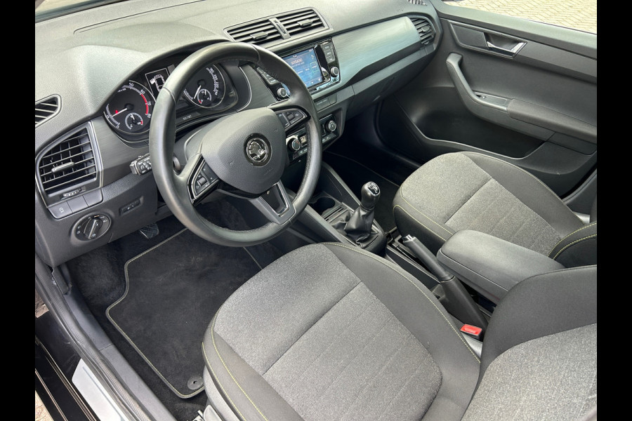 Škoda Fabia Combi 1.0 TSI Business Edition Apple Carplay Trekh NL-Auto Rijklaarprijs!