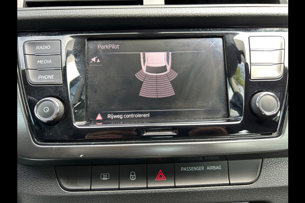 Škoda Fabia Combi 1.0 TSI Business Edition Apple Carplay Trekh NL-Auto Rijklaarprijs!