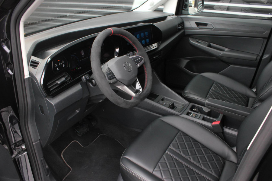 Volkswagen Caddy Cargo 2.0 TDI 122PK DSG JB- EDITION / MAXTRON / SIDE- BARS / VERLAGING / ELEK- PAKKET / PDC / CAMERA / BLACK OPS