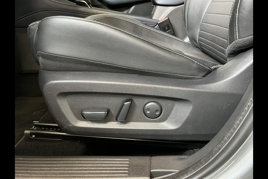 Nissan QASHQAI 1.3 MHEV Xtronic Tekna | Half Leder | Camera 360 | Navigatie /Apple Carplay/Android Auto | Electrisch bedeinbare kofferbal | Digitale Cockpit Dab | Led | Adaptive cruise control