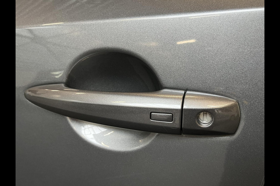 Nissan QASHQAI 1.3 MHEV Xtronic Tekna | Half Leder | Camera 360 | Navigatie /Apple Carplay/Android Auto | Electrisch bedeinbare kofferbal | Digitale Cockpit Dab | Led | Adaptive cruise control