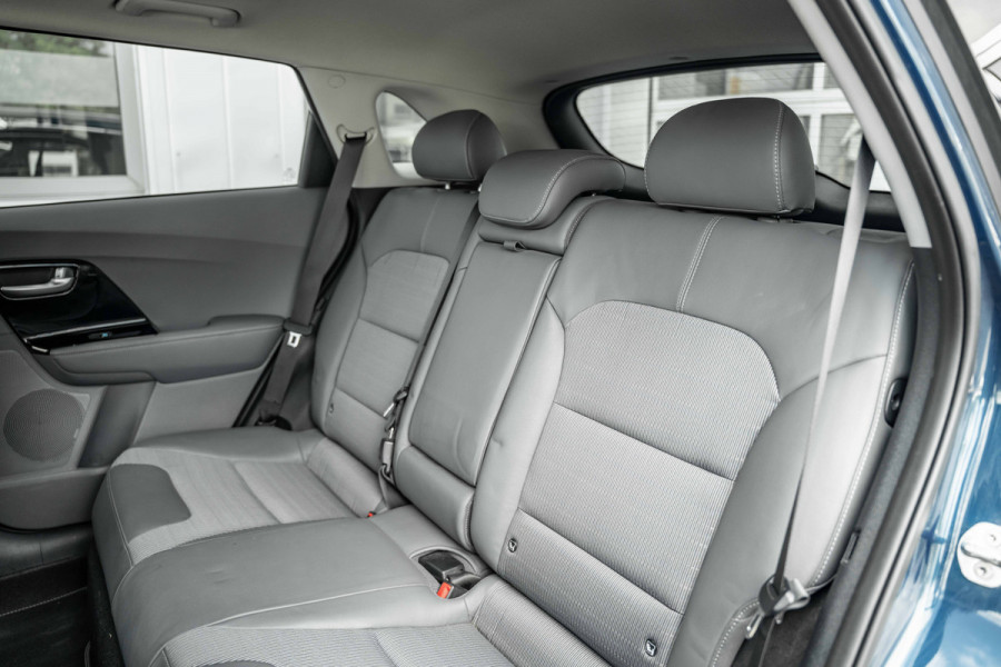 Kia Niro 1.6 GDi Hybrid DynamicPlusLine Kia Niro 1.6 GDi Hybrid DynamicPlusLine