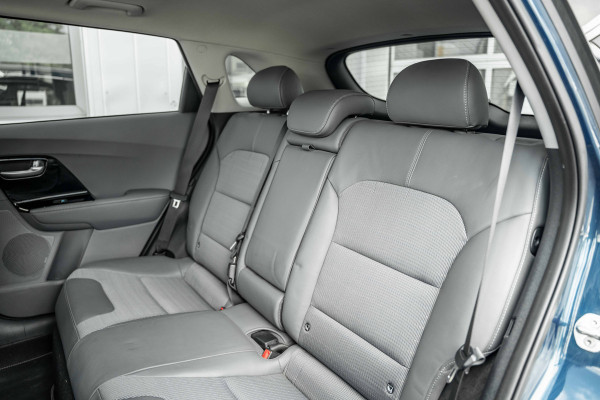 Kia Niro 1.6 GDi Hybrid DynamicPlusLine Kia Niro 1.6 GDi Hybrid DynamicPlusLine