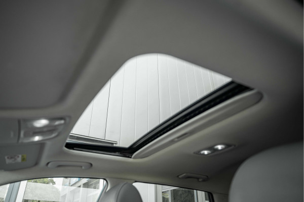 Kia Niro 1.6 GDi Hybrid DynamicPlusLine Kia Niro 1.6 GDi Hybrid DynamicPlusLine