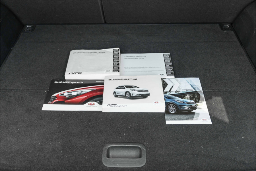 Kia Niro 1.6 GDi Hybrid DynamicPlusLine Kia Niro 1.6 GDi Hybrid DynamicPlusLine