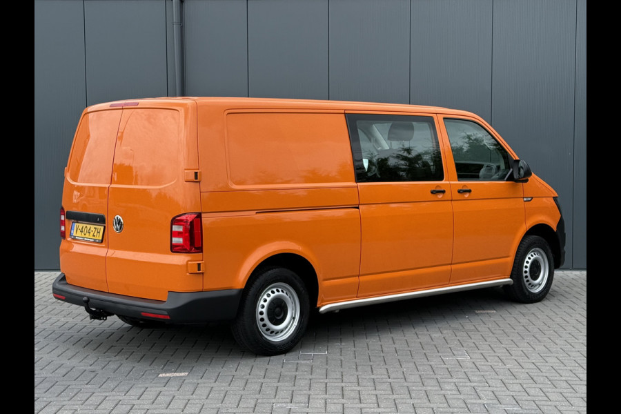 Volkswagen Transporter 2.0 TDI / L2H1 / DUBBELE CABINE / 1e EIG. / TREKHAAK / AIRCO / CRUISE / SIDEBARS