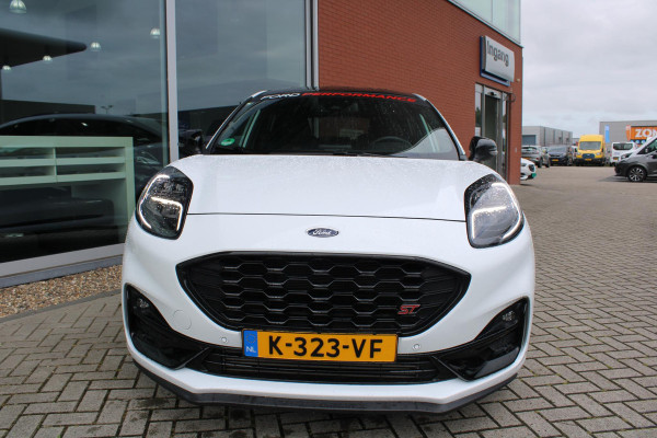 Ford Puma 1.5 EcoBoost ST-X | 200pk | NL auto | Trekhaak | Camera | Climate control | Winterpack | 19 Inch Lichtmetalen Velgen | BLIS | PDC V+A | Volledige historie