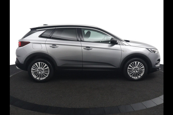 Opel Grandland X 1.2 Turbo*AUTOM*ECC*STOELVERW/KOEL*CARPLAY*COMF.AC