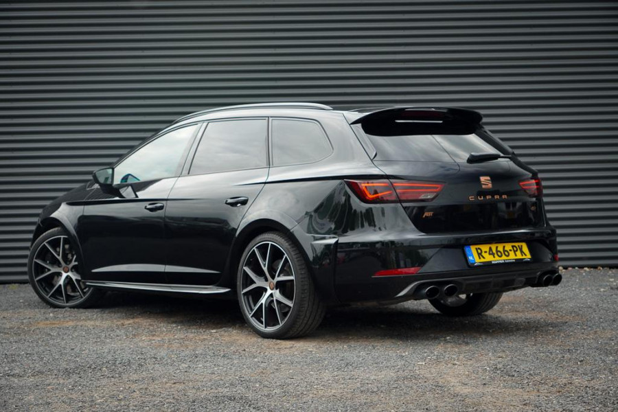 Seat León ST 2.0 TSI 4DRIVE CUPRA R Ultimate Edition / Pano / Carplay