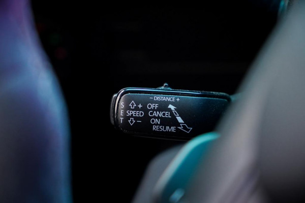 Seat León ST 2.0 TSI 4DRIVE CUPRA R Ultimate Edition / Pano / Carplay