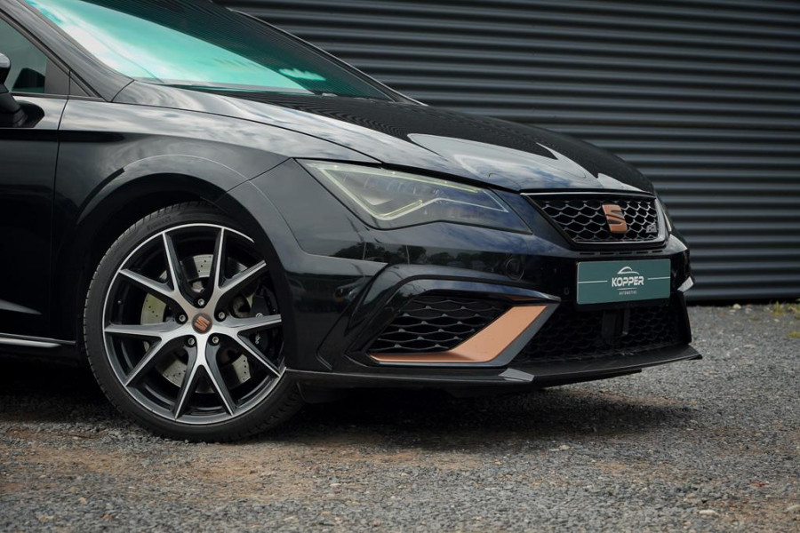 Seat León ST 2.0 TSI 4DRIVE CUPRA R Ultimate Edition / Pano / Carplay