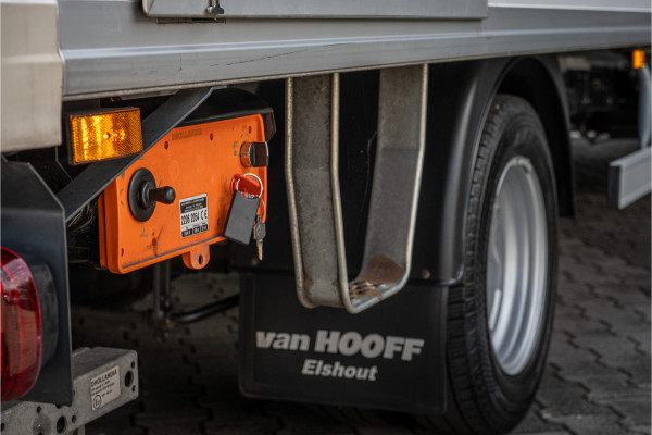 Iveco 50C18 Bakwagen C1- 5 ton - D'Hollandia laadklep