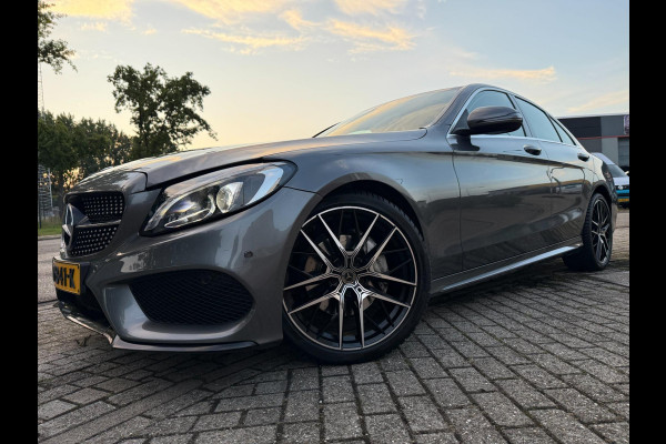 Mercedes-Benz C-Klasse 180 Solution AMG SPORT EDITION 19 INCH LEER AUT NAP LUXE