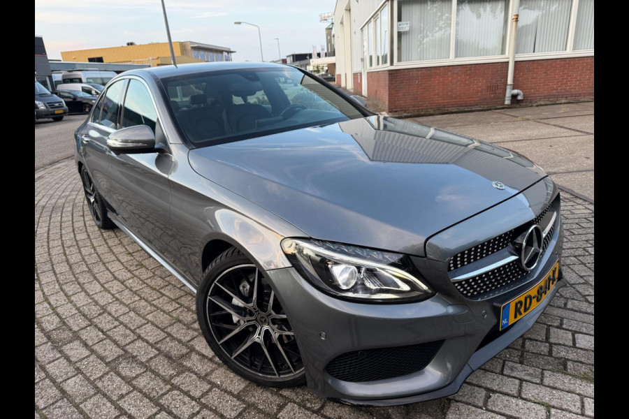 Mercedes-Benz C-Klasse 180 Solution AMG SPORT EDITION 19 INCH LEER AUT NAP LUXE
