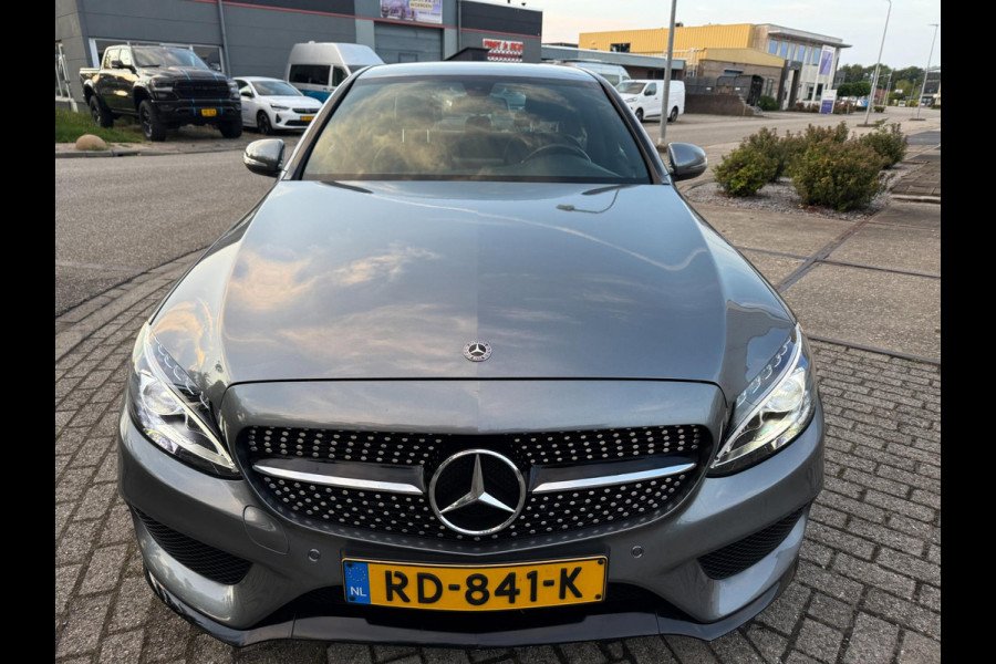 Mercedes-Benz C-Klasse 180 Solution AMG SPORT EDITION 19 INCH LEER AUT NAP LUXE