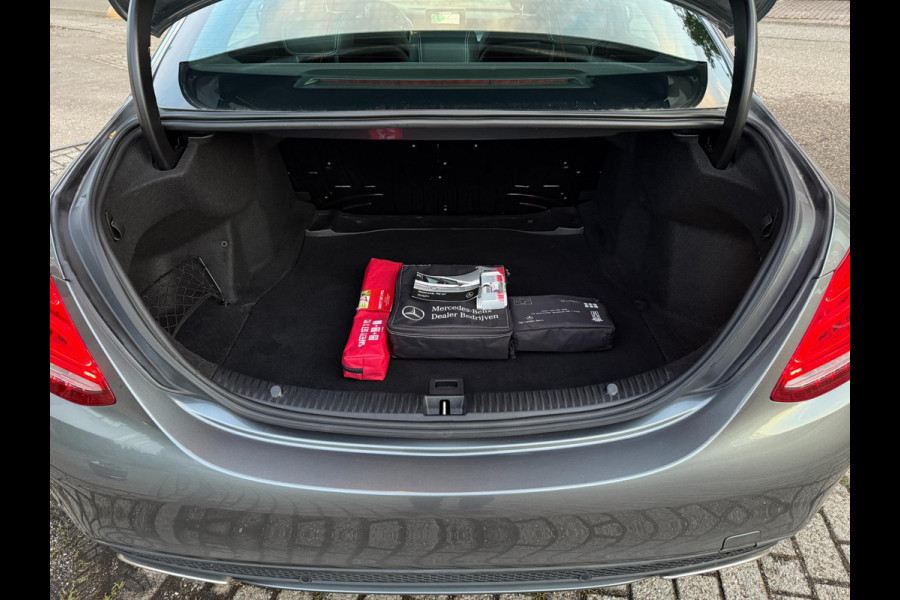 Mercedes-Benz C-Klasse 180 Solution AMG SPORT EDITION 19 INCH LEER AUT NAP LUXE