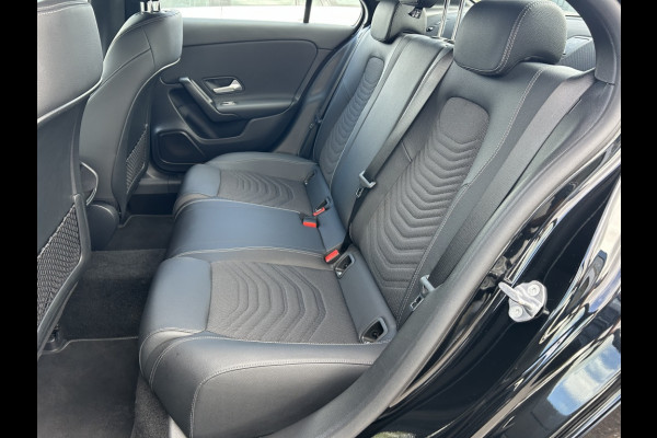 Mercedes-Benz A-Klasse 250 e Business Line