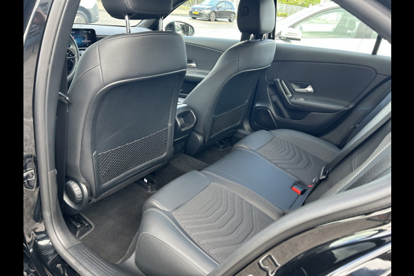 Mercedes-Benz A-Klasse 250 e Business Line