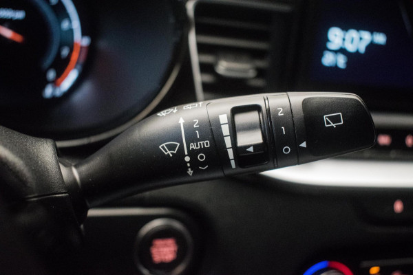 Kia ProCeed 1.0 T-GDI GT-PlusLine [ JBL Memory Digital Dash Keyless Alcantara Camera Carplay El Klep Dodehoek Assist ]