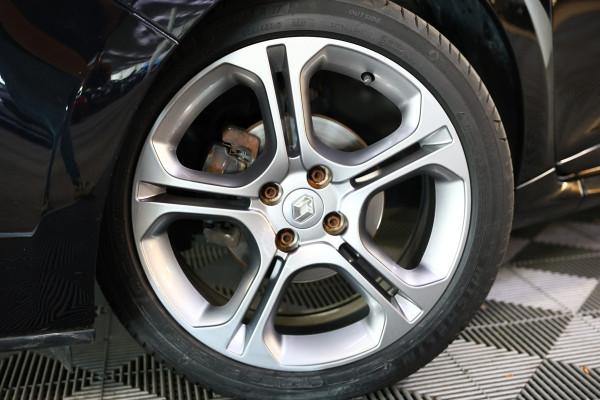 Renault Clio 0.9 TCe GT-Line R-LINK NAV DAB LED LEDER '18