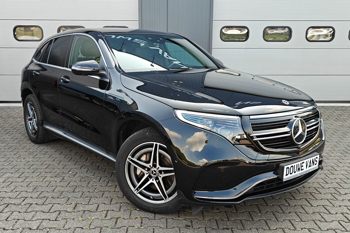 Mercedes-Benz EQC 400 4MATIC 360 Camera Burmester Trekhaak Pano BTW auto Dealer onderhouden. Mercedes-Benz EQC 400 4MATIC 360 Camera Burmester Trekhaak Pano BTW auto Dealer onderhouden.
