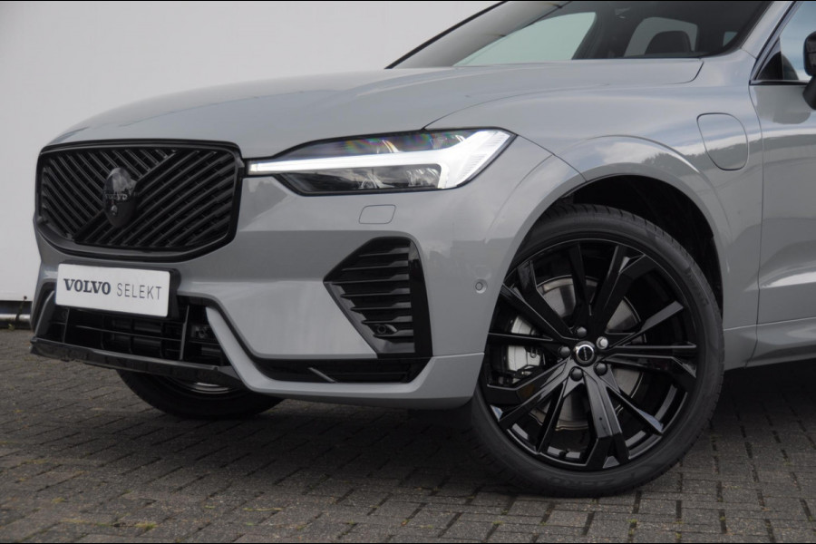 Volvo XC60 T6 350PK Facelift AWD Plus Black Edition Apple Carplay / Adaptive cruise control / Panorama dak / Sportstoelen / Elektrisch bedienbare bestuurderstoel met geheugen / Keyless Entry / Elektrische achterklep