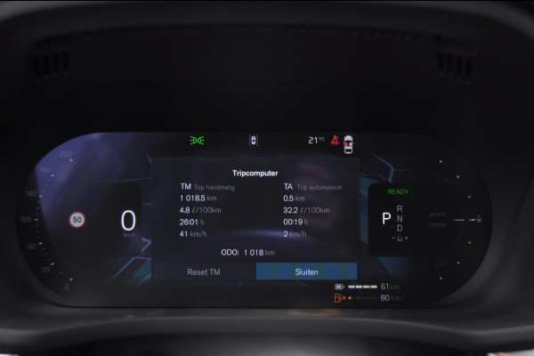 Volvo XC60 T6 350PK Facelift AWD Plus Black Edition Apple Carplay / Adaptive cruise control / Panorama dak / Sportstoelen / Elektrisch bedienbare bestuurderstoel met geheugen / Keyless Entry / Elektrische achterklep