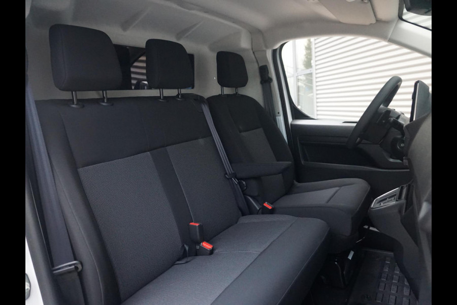 Peugeot e-Expert L2 75 kWh | 8 jaar garantie | Navi incl. Apple Carplay | camera | parkeersensoren voor & achter | dodehoekwaarschuwing | rijklaarprijs