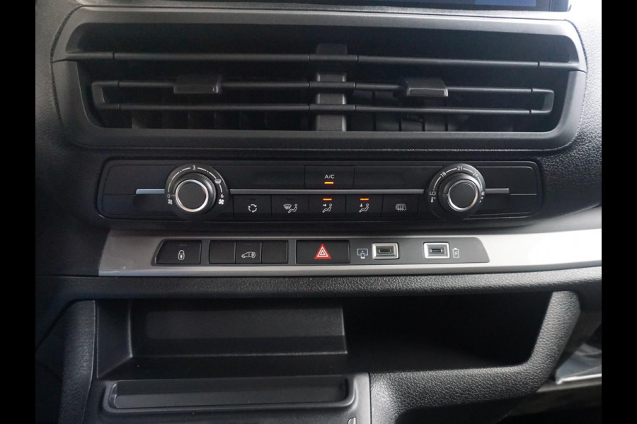 Peugeot e-Expert L2 75 kWh | 8 jaar garantie | Navi incl. Apple Carplay | camera | parkeersensoren voor & achter | dodehoekwaarschuwing | rijklaarprijs