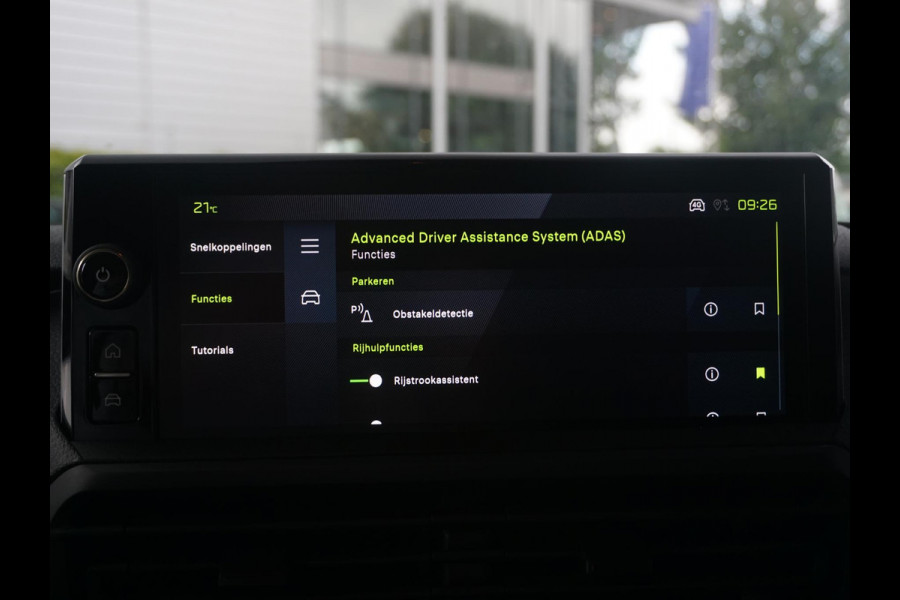 Peugeot e-Expert L2 75 kWh | 8 jaar garantie | Navi incl. Apple Carplay | camera | parkeersensoren voor & achter | dodehoekwaarschuwing | rijklaarprijs
