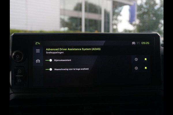 Peugeot e-Expert L2 75 kWh | 8 jaar garantie | Navi incl. Apple Carplay | camera | parkeersensoren voor & achter | dodehoekwaarschuwing | rijklaarprijs