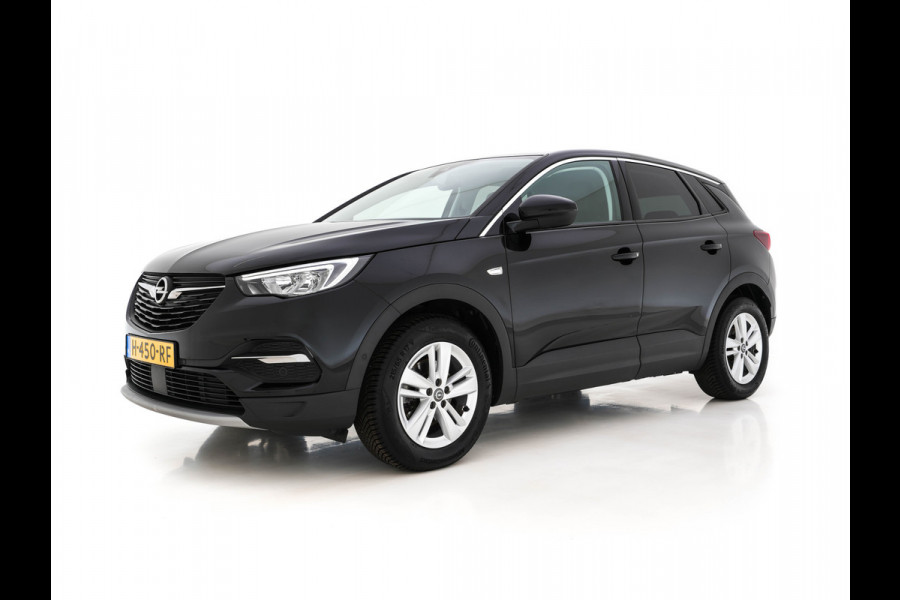 Opel Grandland X 1.2 Turbo Business Executive Aut. *1/2LEATHER | FULL-LED | NAVI-FULLMAP | BLIND-SPOT | KEYLESS | CAMERA | COMORT-SEATS | DAB+ | 17''ALU | TOWBAR*