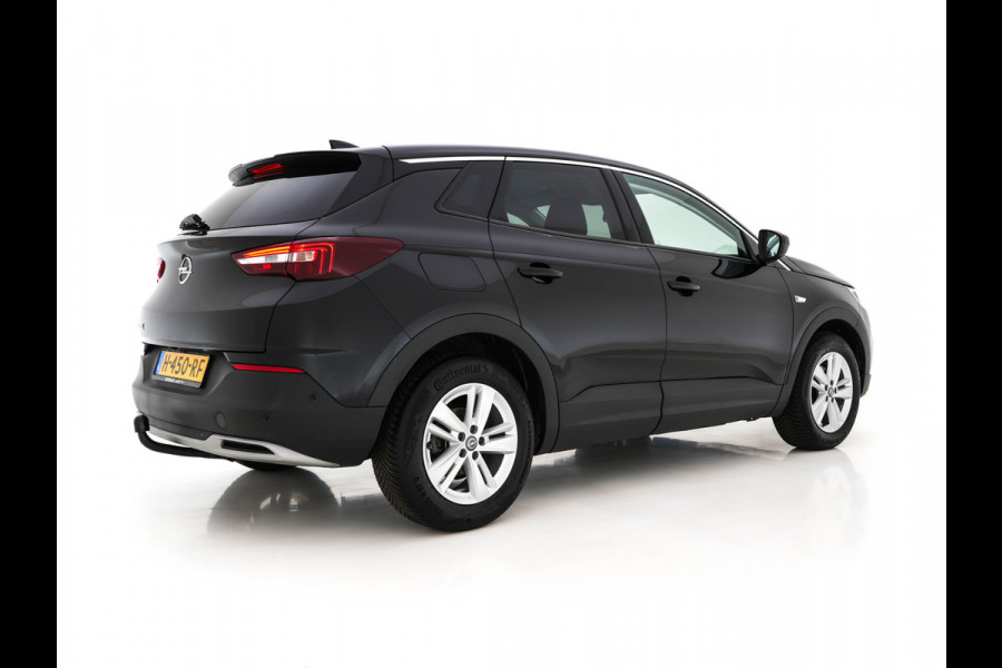 Opel Grandland X 1.2 Turbo Business Executive Aut. *1/2LEATHER | FULL-LED | NAVI-FULLMAP | BLIND-SPOT | KEYLESS | CAMERA | COMORT-SEATS | DAB+ | 17''ALU | TOWBAR*